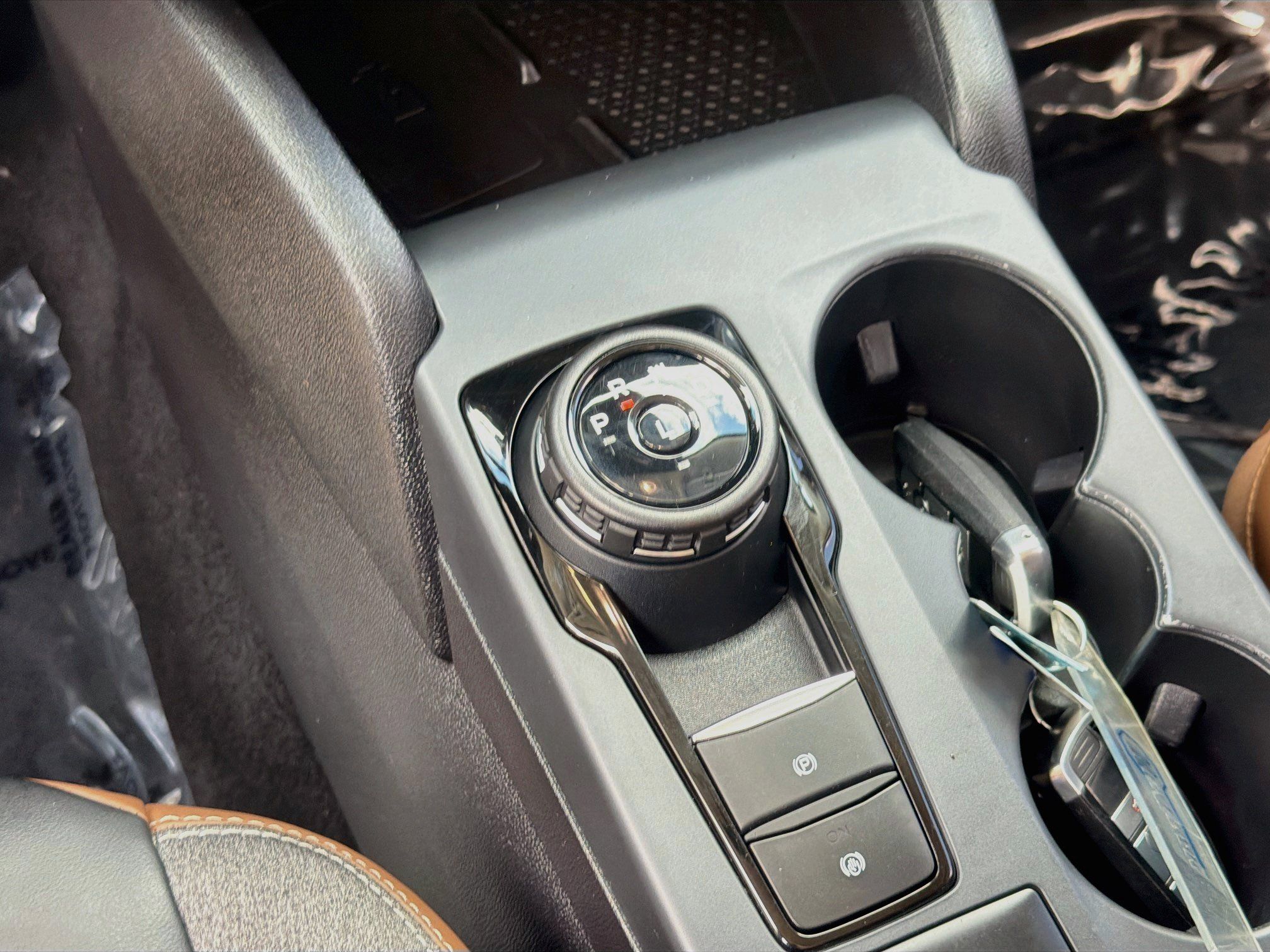 Used 2024 Ford Bronco Sport Outer Banks w/ Tech Package AWD/4WD image 15