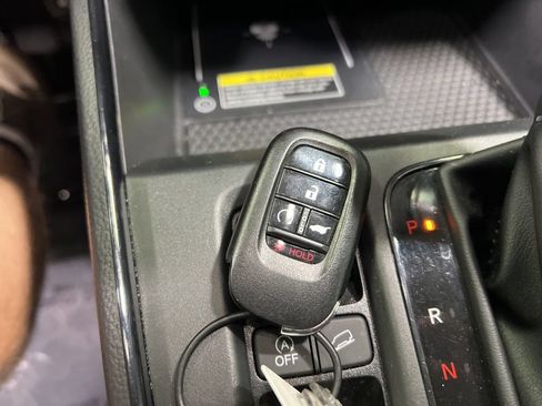 Used 2025 Honda CR-V EX-L image 36