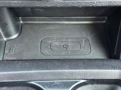 Used 2021 Toyota Tacoma TRD Sport w/ Technology Package RWD image 27