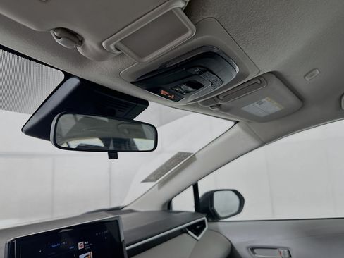 Used 2024 Toyota Corolla LE FWD image 18