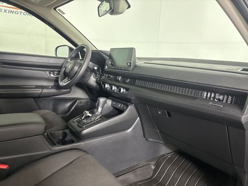 Used 2025 Honda CR-V EX image 29