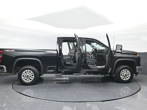 Used 2025 Chevrolet Silverado 2500 LT w/ Convenience Package AWD/4WD image 27