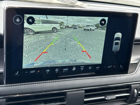New 2026 Lincoln Corsair Premiere FWD image 17