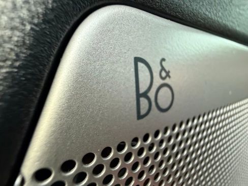 Used 2023 Ford F150 Lariat image 38