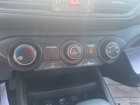 Used 2023 Kia Forte LXS w/ LXS Technology Package FWD image 25