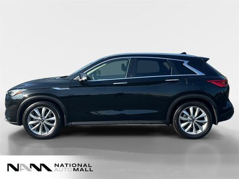 Used 2021 INFINITI QX50 Luxe w/ Cargo Package image 2