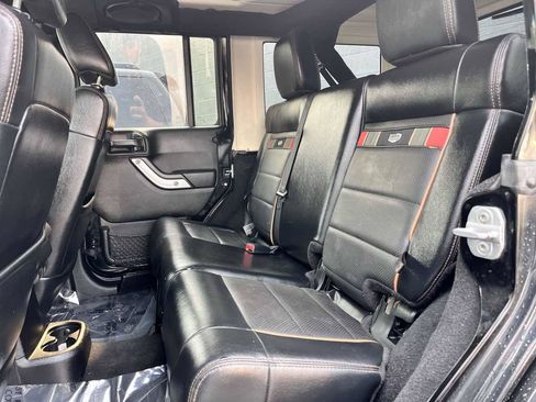 Used 2011 Jeep Wrangler Unlimited 70th Anniversary w/ Dual Top Group AWD/4WD image 10