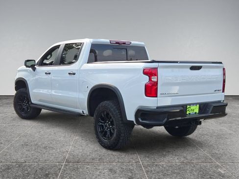 Used 2023 Chevrolet Silverado 1500 ZR2 w/ Technology Package AWD/4WD image 19