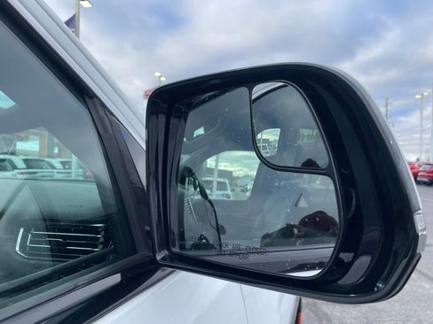 Used 2022 Jeep Wagoneer Series III image 17