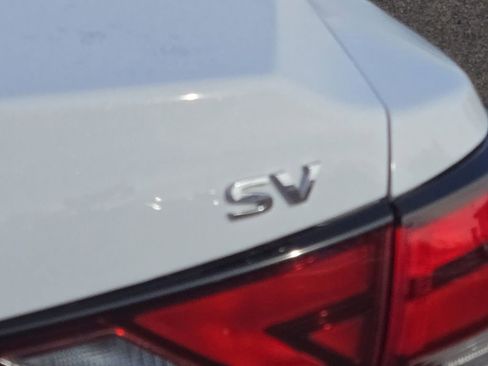 Used 2024 Nissan Sentra SV image 14