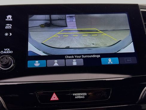 Used 2023 Honda Passport Elite image 16