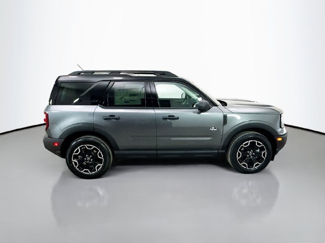 Used 2026 Ford Bronco Sport Outer Banks w/ Outer Banks Tech Package+ AWD/4WD image 8