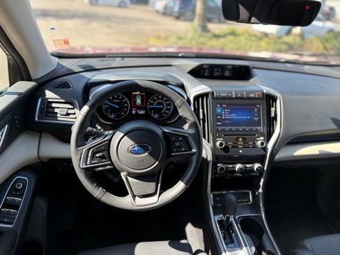 Used 2022 Subaru Ascent Limited image 5