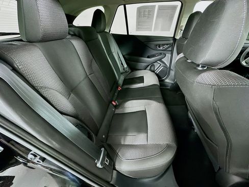 Used 2025 Subaru Outback Premium w/ Popular Package #1A image 32