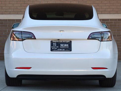 Used 2023 Tesla Model 3 Standard Range RWD image 9