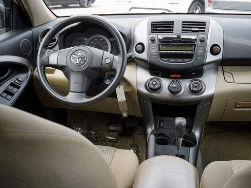 Used 2011 Toyota RAV4 2WD w/ Base L4 Extra Value Pkg image 26