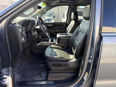 Used 2019 GMC Sierra 1500 Denali w/ Denali Ultimate Package AWD/4WD image 19
