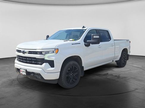 Used 2024 Chevrolet Silverado 1500 RST w/ Convenience Package II AWD/4WD image 4