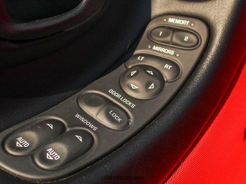 Used 2004 Chevrolet Corvette Convertible w/ Preferred Equipment Group image 43