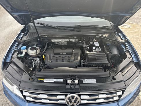 Used 2020 Volkswagen Tiguan S image 29