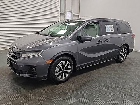 New 2026 Honda Odyssey EX-L image 4