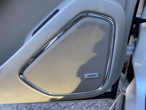 Used 2015 GMC Yukon XL Denali w/ Touring Package image 20