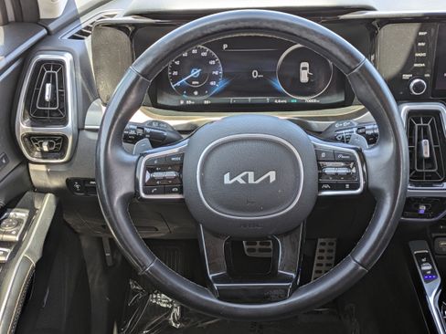 Used 2022 Kia Sorento SX FWD image 22