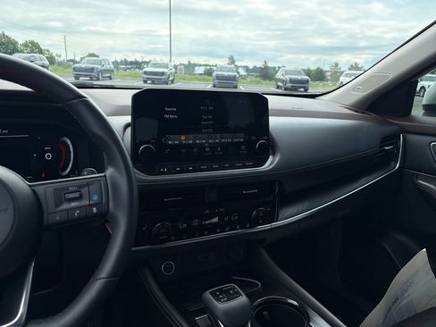 Used 2022 Nissan Rogue Platinum w/ Head-Up Display Package FWD image 20