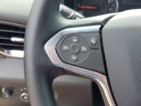 Used 2023 Chevrolet Traverse LT w/ LPO, Floor Liner Package AWD/4WD image 13