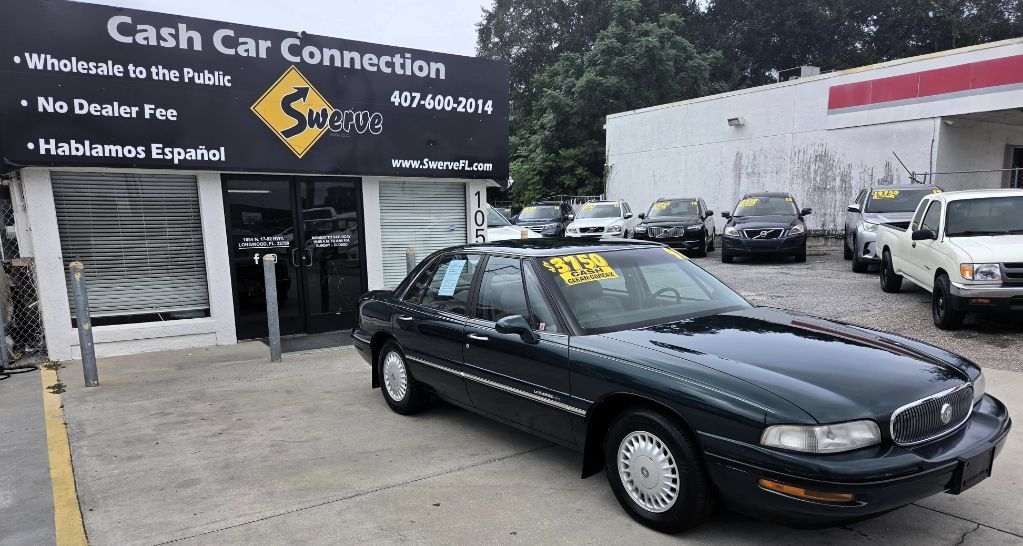 Used 1998 Buick Le Sabre Custom w/ Headliner Lighting Pkg FWD image 4