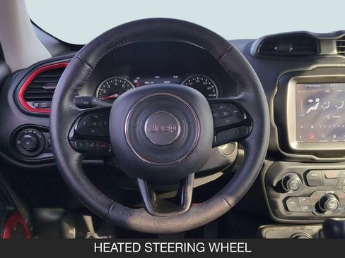 Used 2022 Jeep Renegade Trailhawk AWD/4WD image 12