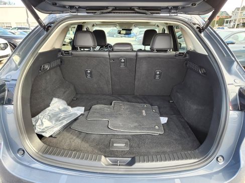 Certified 2023 MAZDA CX-5 Carbon Edition image 8