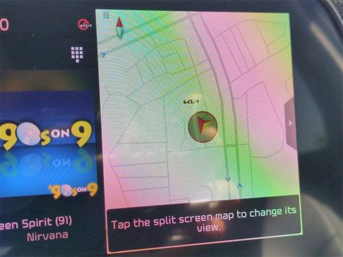 New 2025 Kia Niro SX Touring image 22