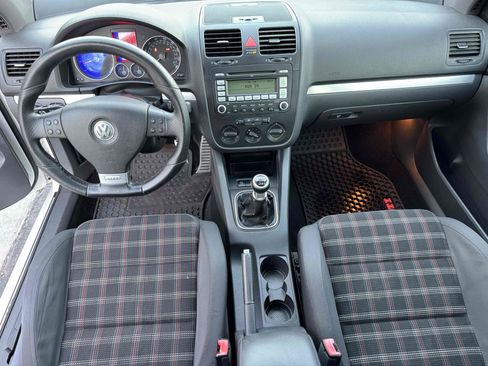 Used 2009 Volkswagen GTI 2-Door image 15