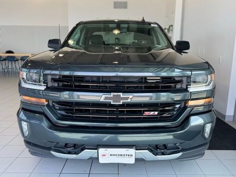 Used 2018 Chevrolet Silverado 1500 LT w/ All Star Edition image 28