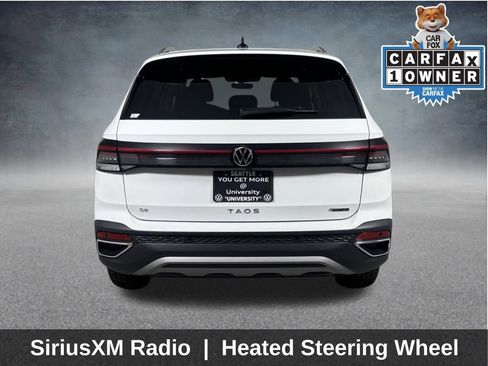 Used 2025 Volkswagen Taos SE image 7