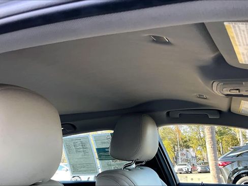 Used 2019 Cadillac XTS image 14