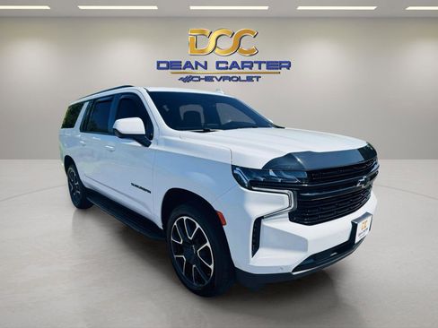 Used 2023 Chevrolet Suburban RST image 13