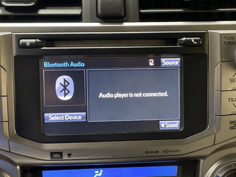 Used 2016 Toyota 4Runner Limited AWD/4WD image 23