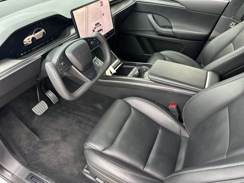 Used 2022 Tesla Model X Plaid AWD/4WD image 9