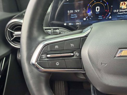 Used 2026 Chevrolet Equinox LT AWD/4WD image 24
