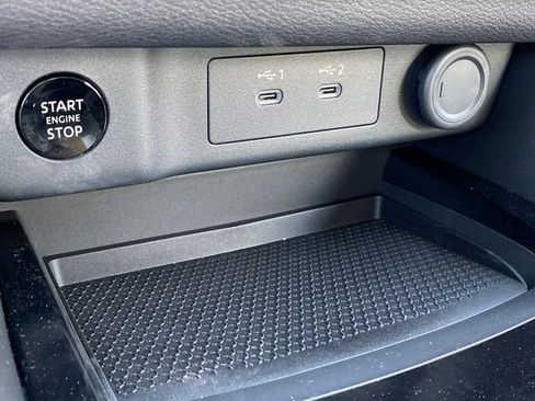 New 2026 Nissan Rogue SV AWD/4WD image 18