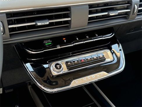 New 2025 Lincoln Corsair Reserve w/ Jet Appearance Package image 30