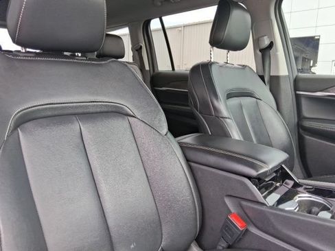 Used 2021 Jeep Grand Cherokee L Limited AWD/4WD image 14