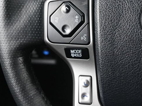 Used 2023 Toyota 4Runner SR5 Premium w/ Moonroof Package RWD image 6
