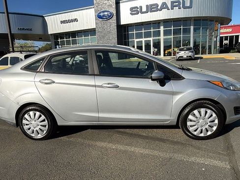 Used 2017 Ford Fiesta S FWD image 3
