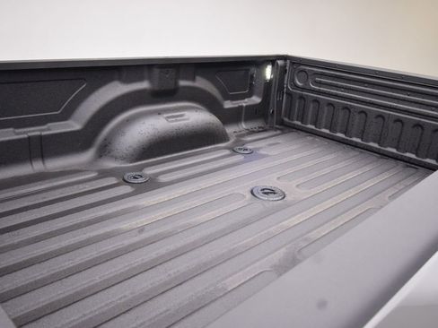 New 2026 RAM 3500 Laramie AWD/4WD image 10