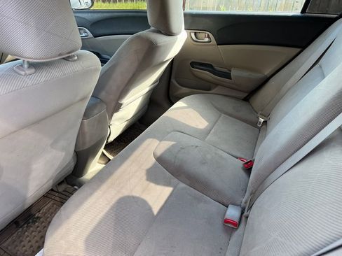 Used 2012 Honda Civic LX image 4