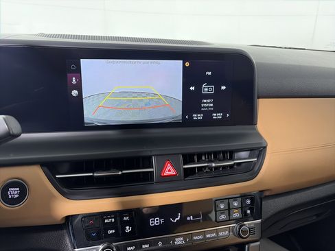 Used 2024 Kia Seltos EX image 15