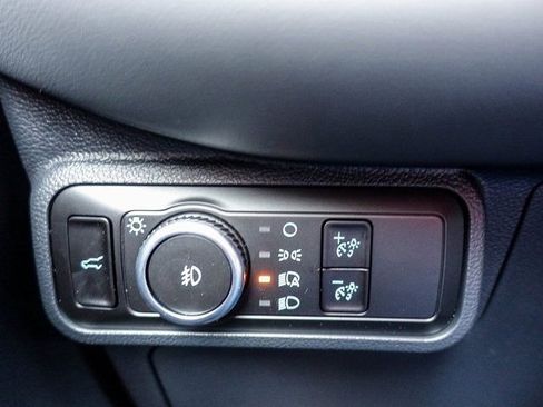 New 2026 Ford Explorer Active w/ Active Comfort Package image 16